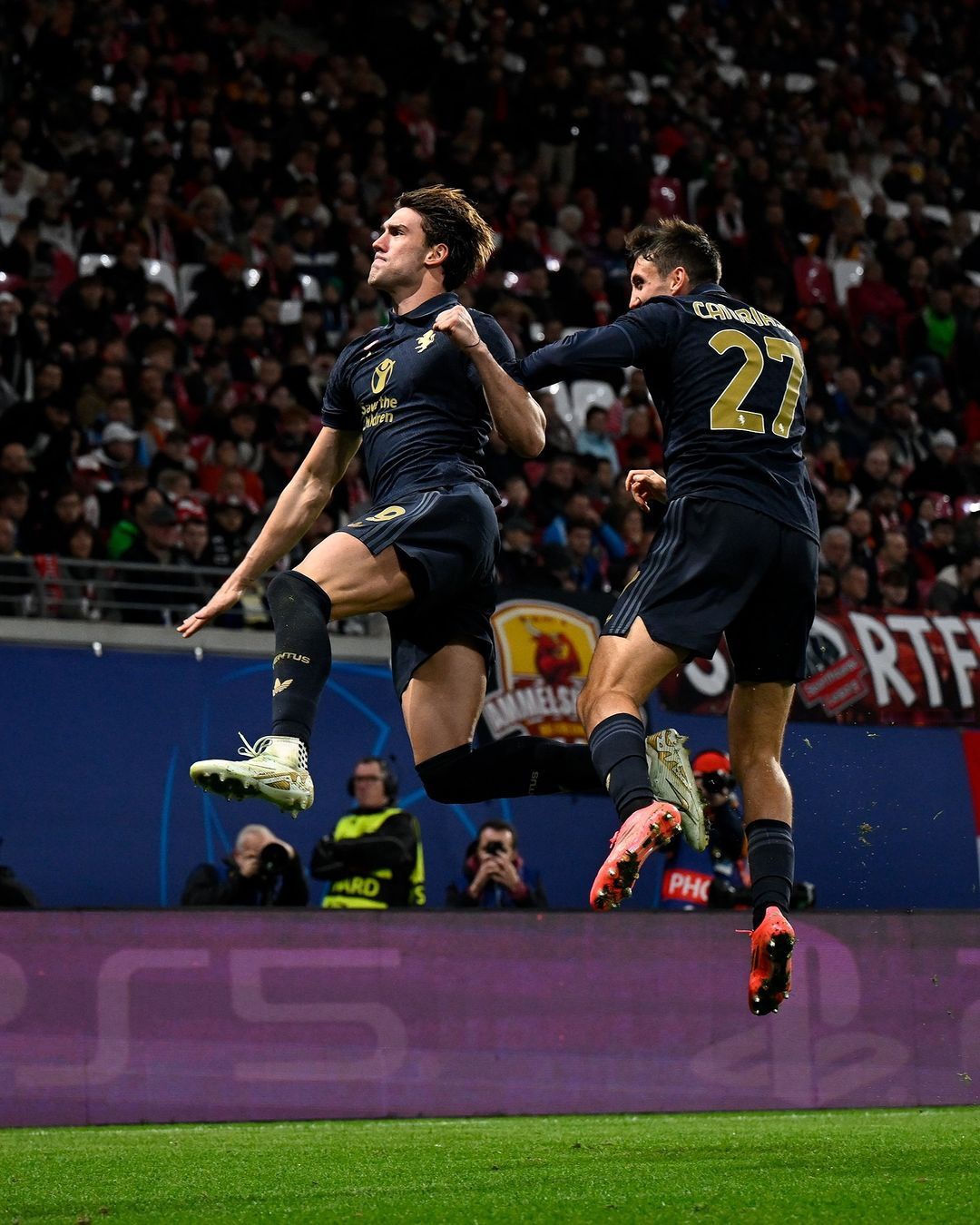 开云官方网站在线登陆-包含冲刺阶段尤文图斯调整名单——欧冠节点到来;震撼外界;球探报告显示潜力的词条-开云官方网站在线登陆